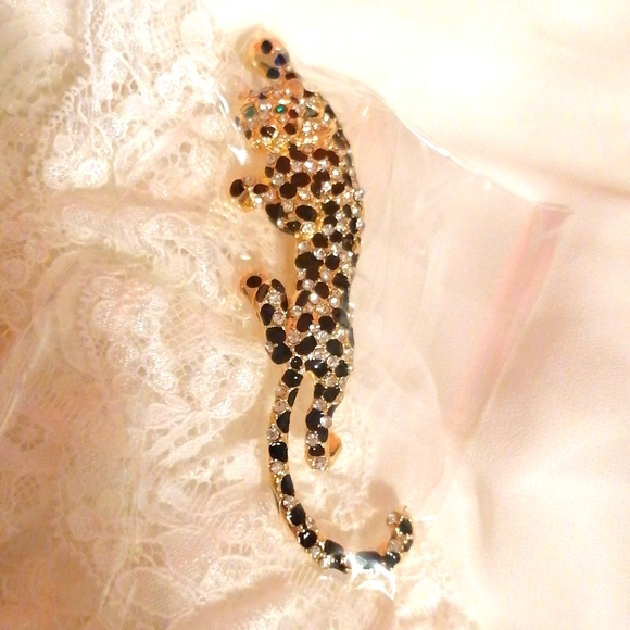 Luxury Brooch Crystal "Leopard" (Rhinestones) - Picture 1 of 2